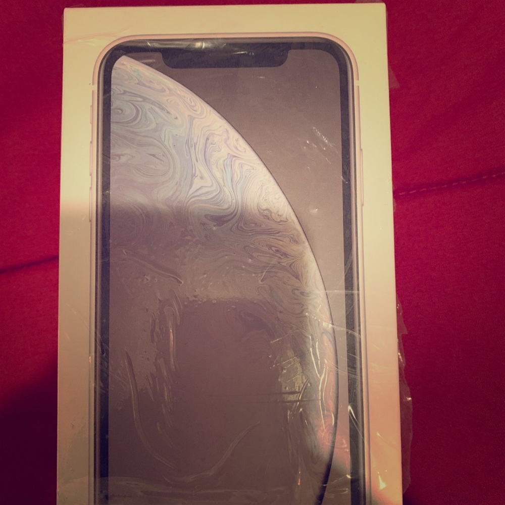 iPhone XR